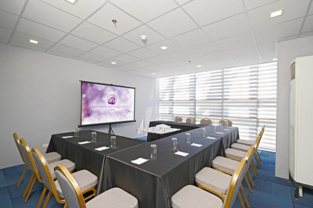 Amethyst Boutique Hotel Cebu Powered By Cocotel Экстерьер фото